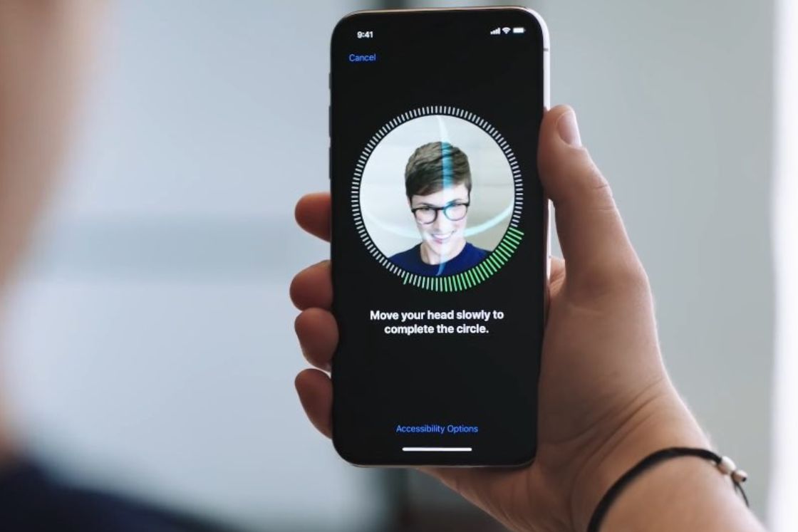 Apple Now Makes Face ID Repair Possible - RefreshedApples